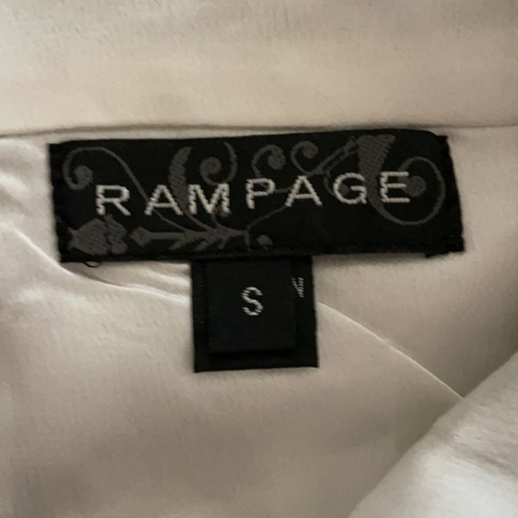 Rampage | Black Sleeveless Lace Cocktail D… - Picture 3 of 4